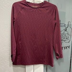 Earth Yoga active long sleeve yoga wear shirt size large maroon